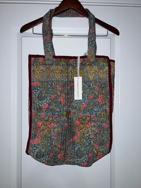 Karma Highway Floral Quilted Tote Bag - Coral, Teal & Gold